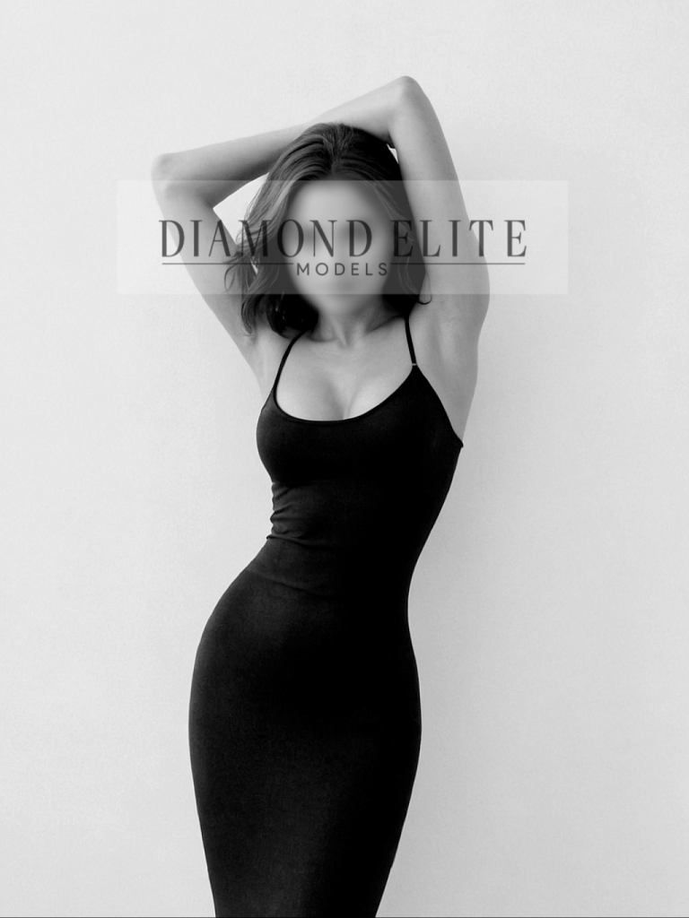 Selene, refined private escort from Diamond Elite Models in Surry Hills